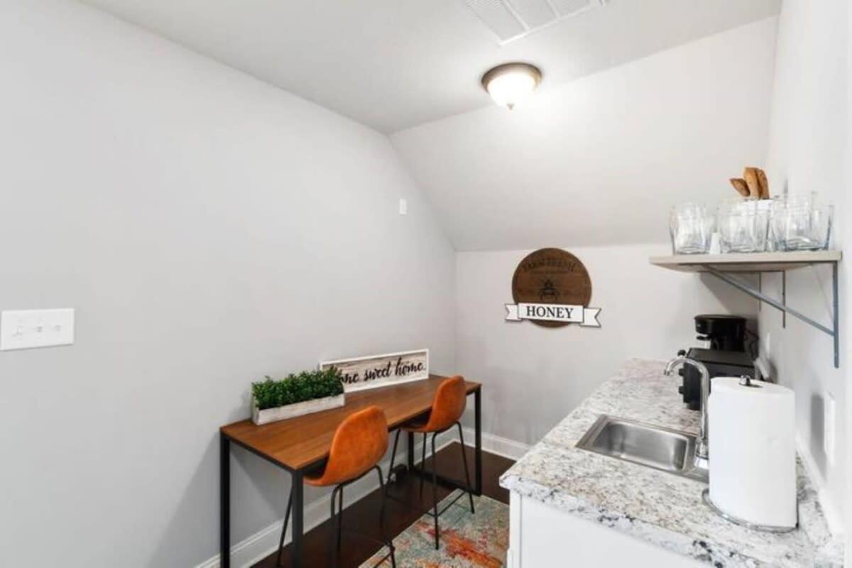 Apartmán The Campbell Carriage House Clarksville Exteriér fotografie